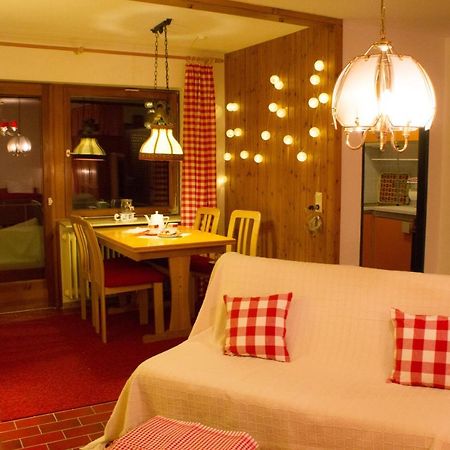 Gemuetliche Ferienwohnung - Mitten Im Schwarzwald Bernau im Schwarzwald Buitenkant foto
